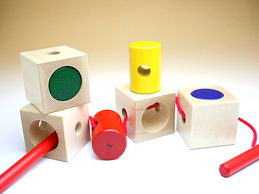 木のおもちゃ カルテット / ネフ社/naef シグナ | ひも通し (スイス)