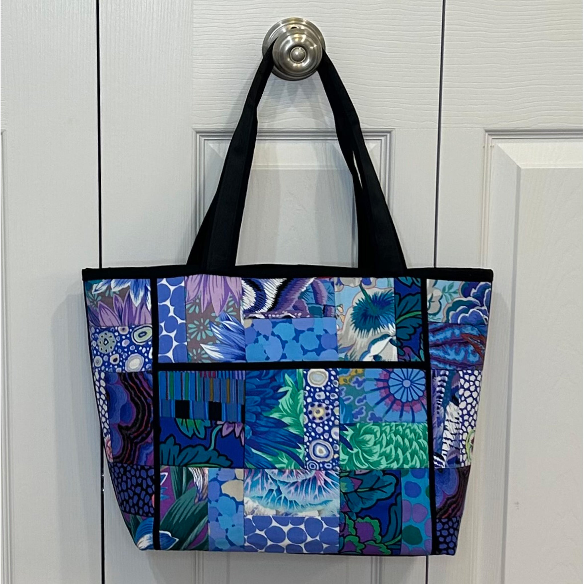 Charming 8 Pocket Tote Bag JMD-220e - Downloadable Pattern