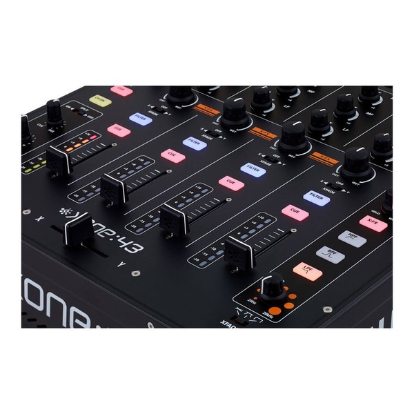 Allen & Heath XONE 43 Club & DJ Mixer at Gear4music