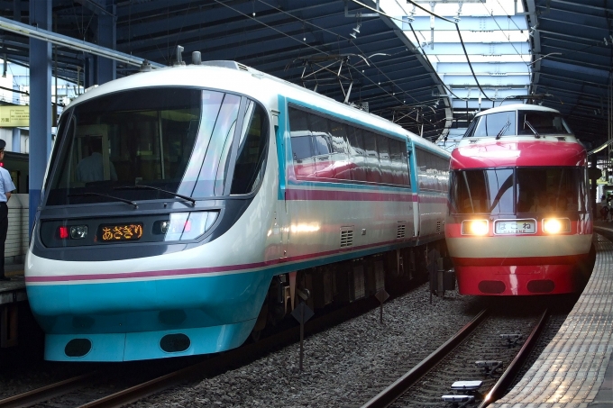 小田急電鉄 20001 (小田急20000形) 車両ガイド | レイルラボ(RailLab)