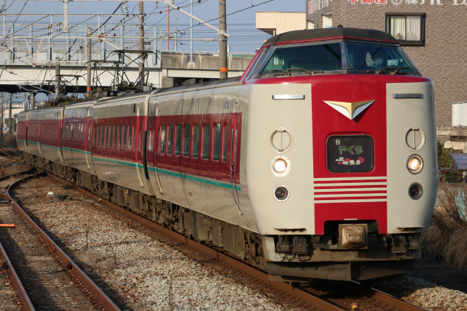 JR西日本 クハ381-142 (381系) 車両ガイド | レイルラボ(RailLab)