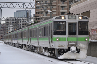 JR北海道 クハ721-3201 (721系) 車両ガイド | レイルラボ(RailLab)