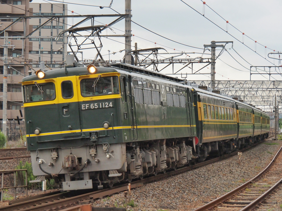 惜別…「サロンカーなにわ」ジョイフルトレインの草分け“東サロ” “大