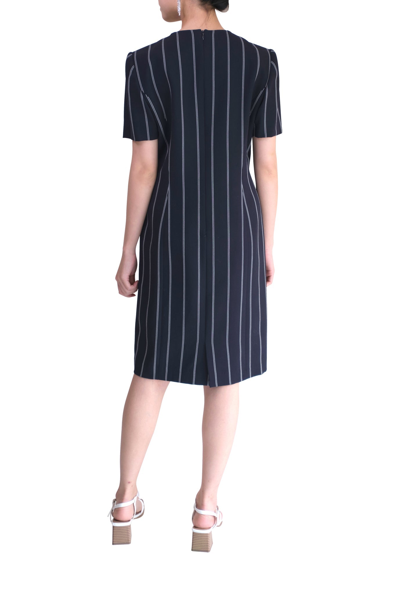 クリスチャン ディオール レンタルドレス｜ネイビーのひざ丈ドレス