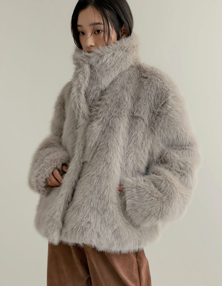 ビッグカラーフェイクファーショートコート - ジャケット/アウター通販