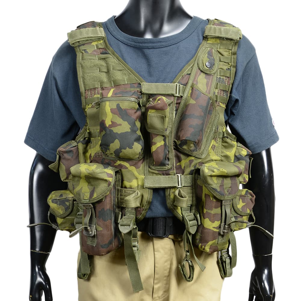 チェコ軍放出品 タクティカルベスト MNS-2000装備 Vz95迷彩
