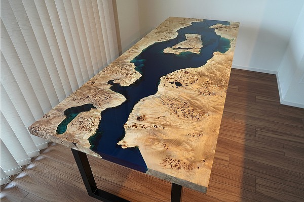 レジンテーブルの魅力｜レジンテーブル専門店 RESIN-SPACE