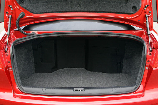 三菱 ランサーエボリューションX 解説】トランクは狭い… | レスポンス