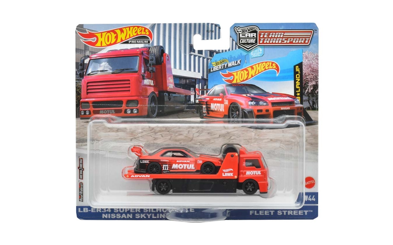 あのデロリアン”がついに登場！往年のシルエットスカイラインにDTMの