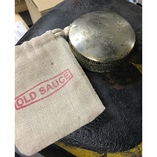 エイジド1930'sレプリカEATONガスキャップ ベントあり 1個 – Reverb