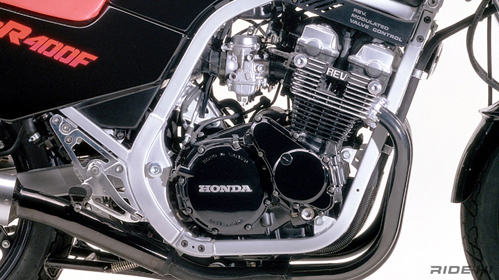 ホンダの空冷四発美学、CBR400Fの男気スタイル！【このバイクに注目