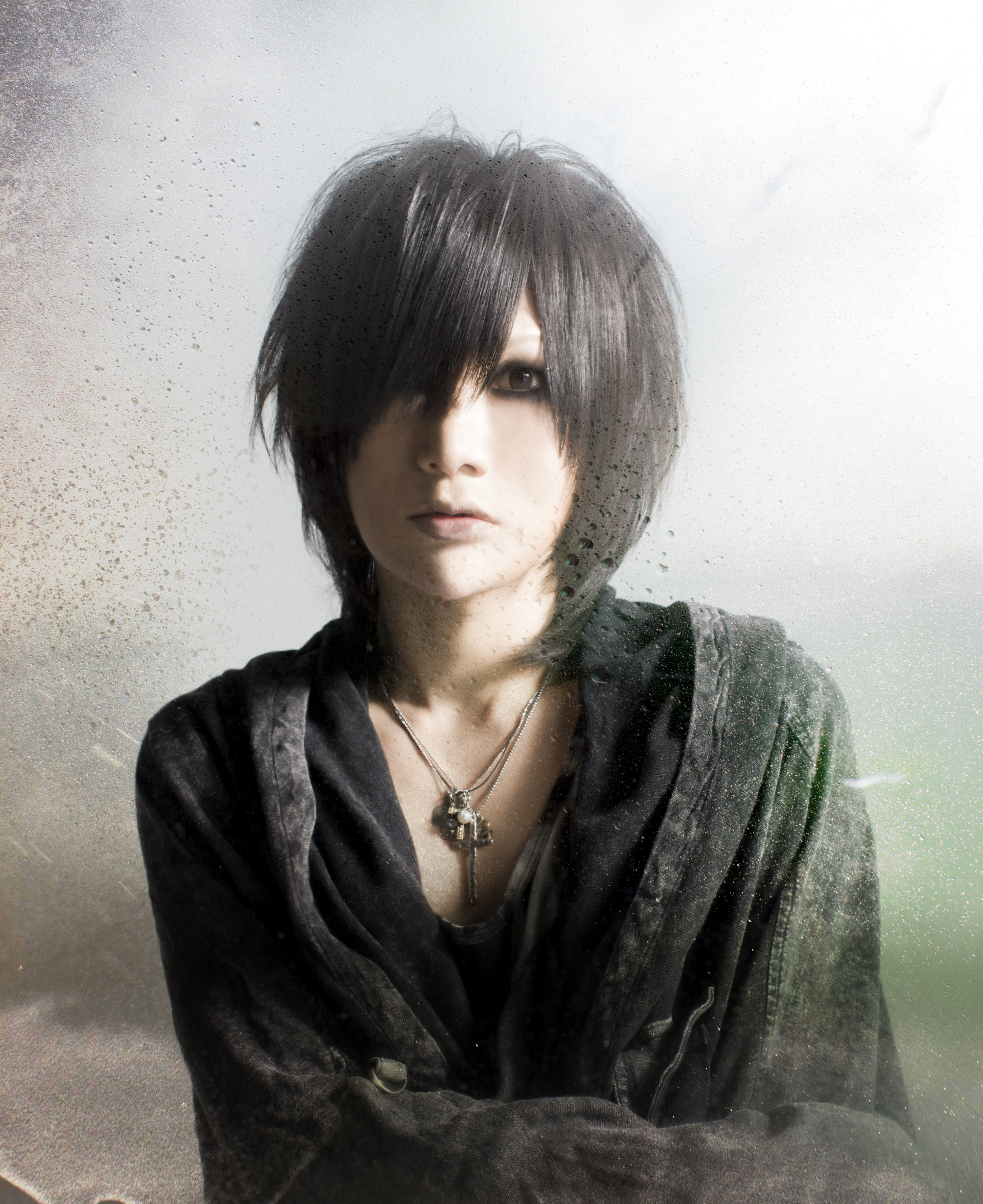 Plastic Tree有村竜太朗、ROCKIN'ON JAPANで新連載スタート (2012/05