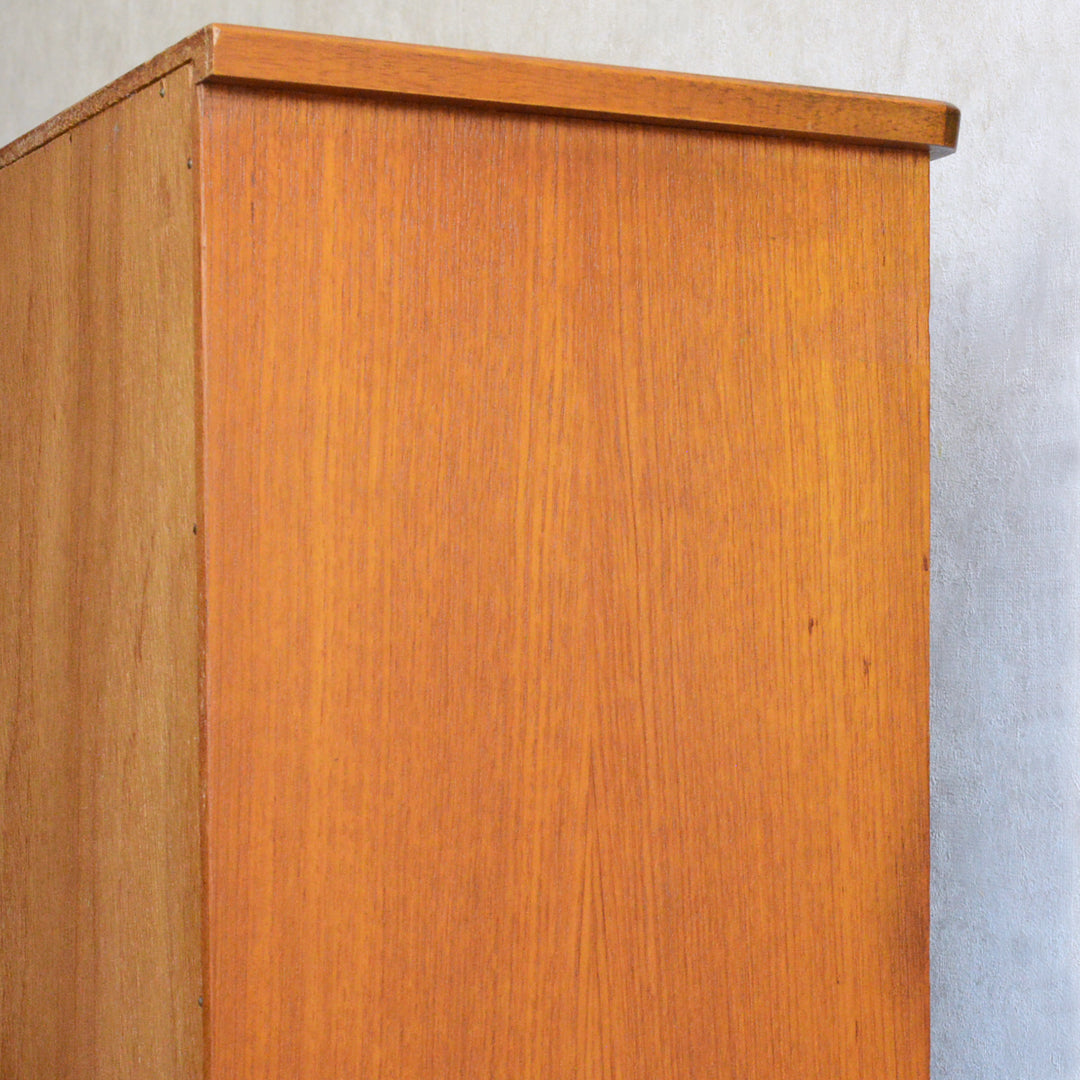 ミッドセンチュリーヴィンテージ ガラスキャビネット 79 – Rowan.inc