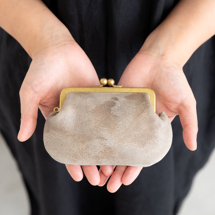 N25 レザーがま口ウォレット（クーズーストーン・中）