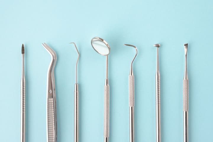 歯科器具の種類一覧！使用用途やメンテナンス方法とは？ - 医療介護