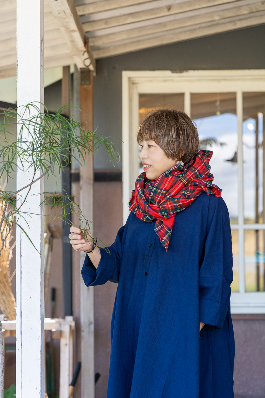 Veritecoeur「Checked Gauze Stole」ガーゼストール - SUSCON + RUSTIC