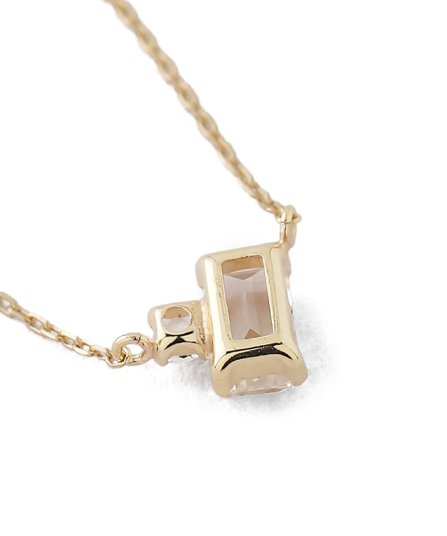 ANEMONE】【ギフトボックス付】スクエアホワイトトパーズネックレス