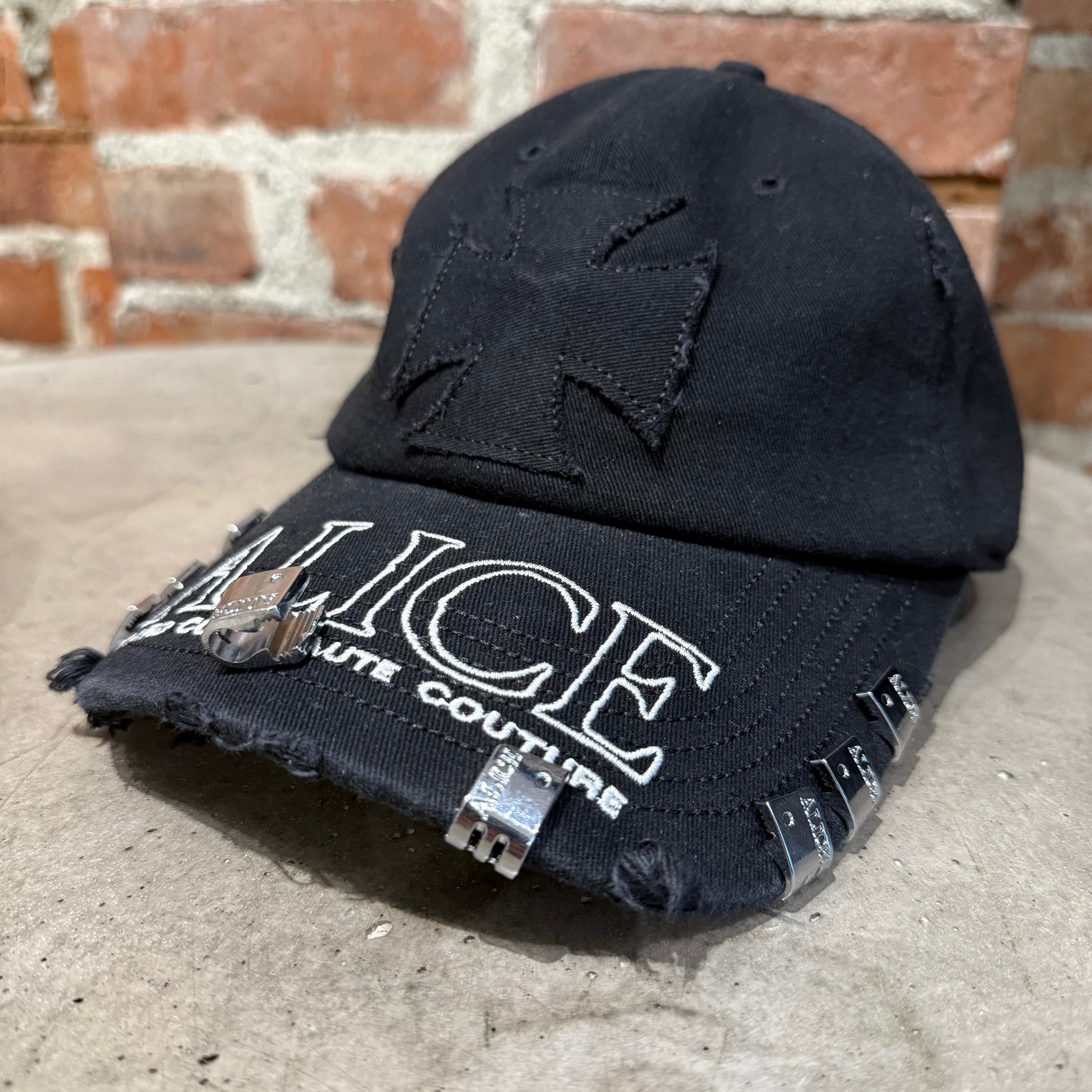 ALICE HOLLYWOOD REMOVABLE CLIP HAT 'BLACK' – Sadō Room