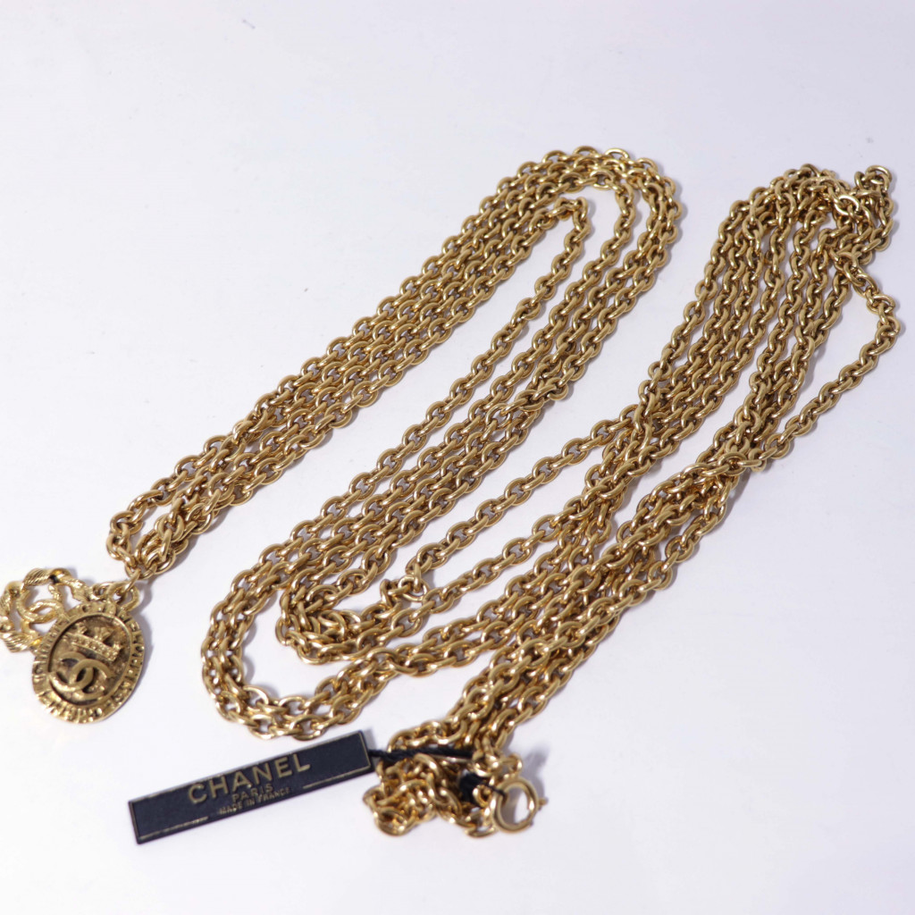 CHANEL ヴィンテージGold チェーンベルトの買取実績 | 買取専門店さすがや