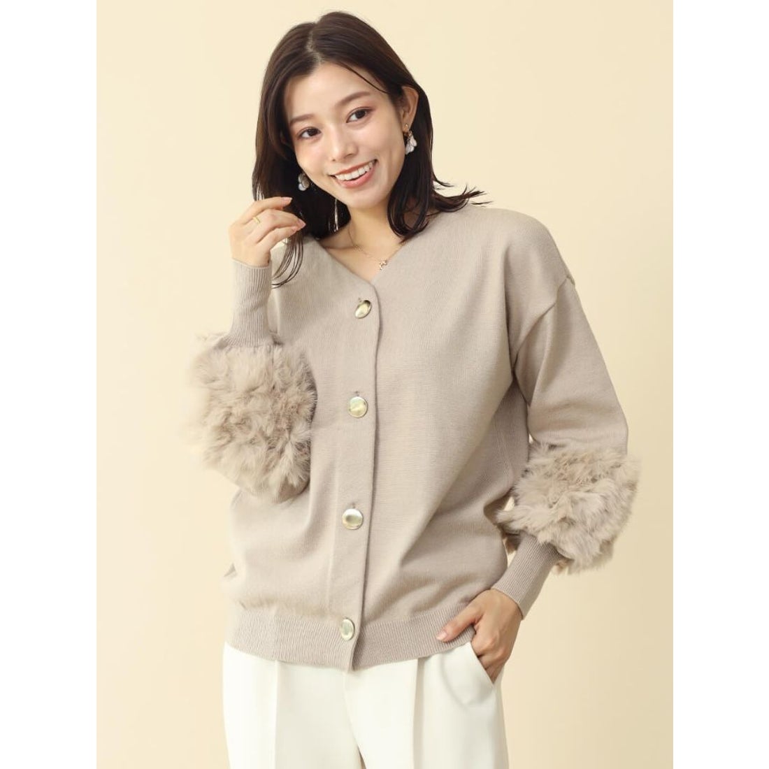 フェンネル FENNEL ラビットファースリーブ2wayニット （グレージュ