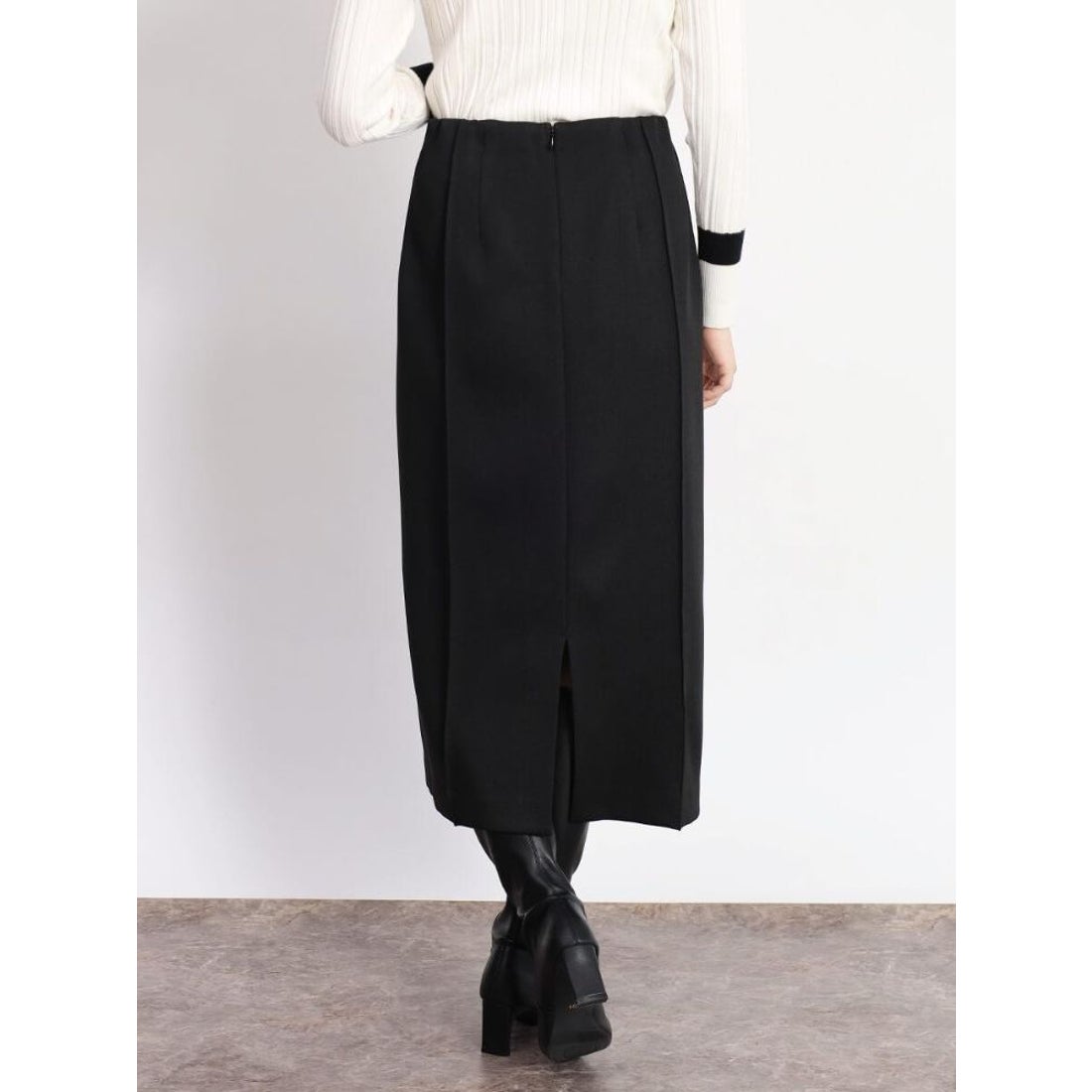 フェンネル FENNEL ストレッチピンタックナロースカート （ブラック