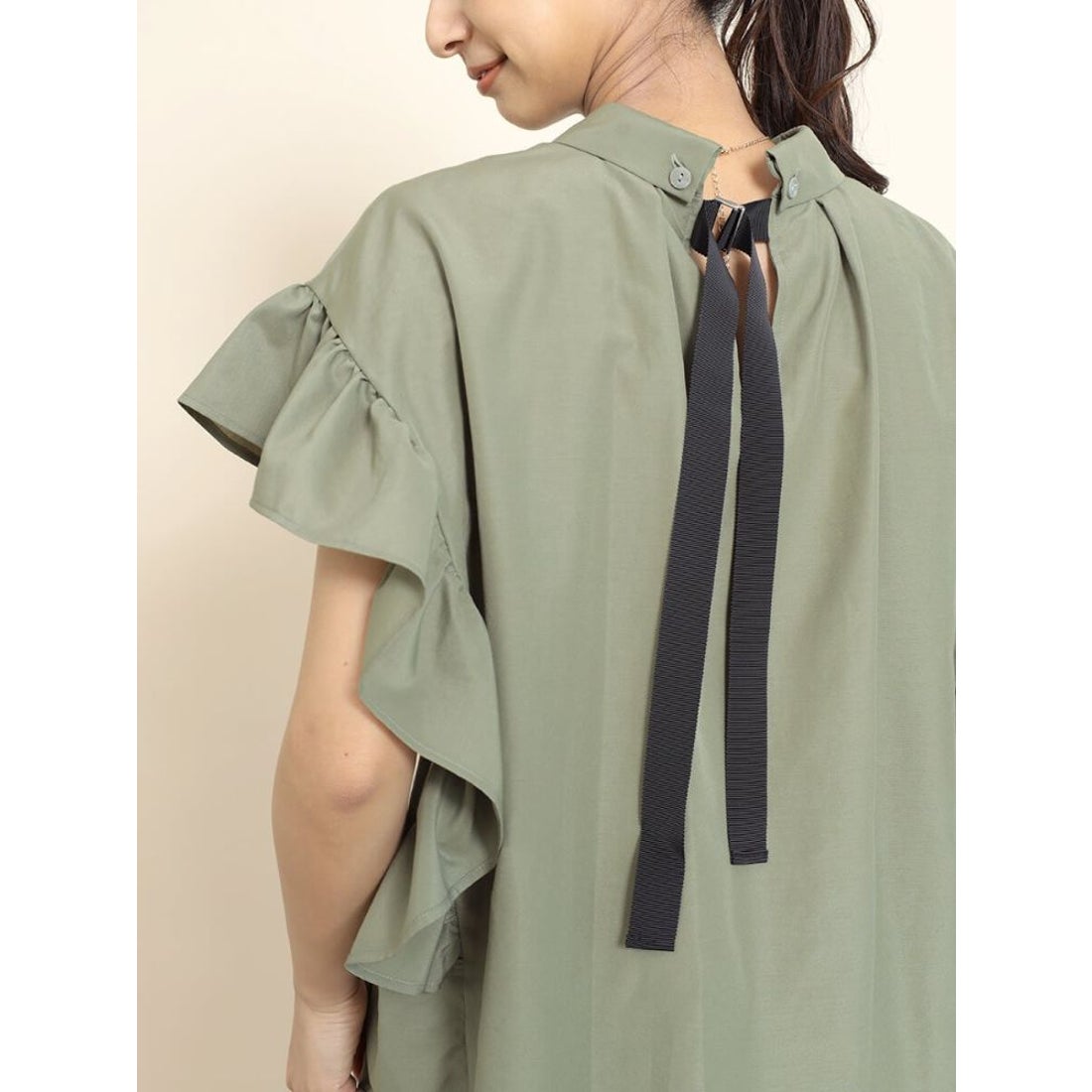 フェンネル FENNEL バックリボンテープフリルブラウス （ブラック