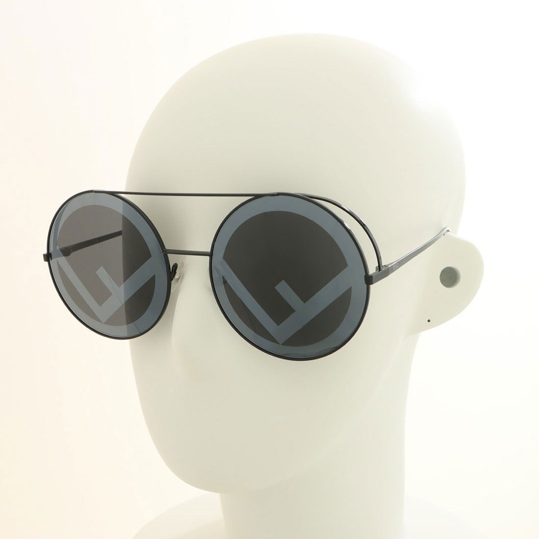 フェンディ FENDI サングラス レディース メンズ （ブラック