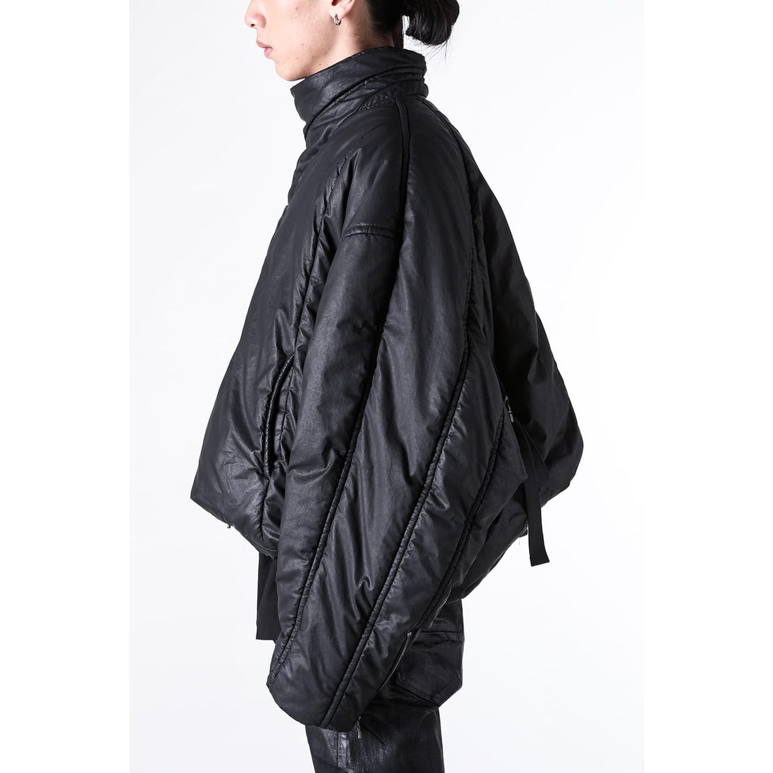 ユリウス JULIUS COATED CLOTH JACKET （BLACK） -FASCINATE
