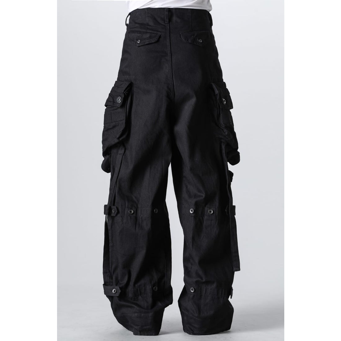 ユリウス JULIUS Gasmask Cargo Pants （Black） 通販 大阪心斎橋/京都