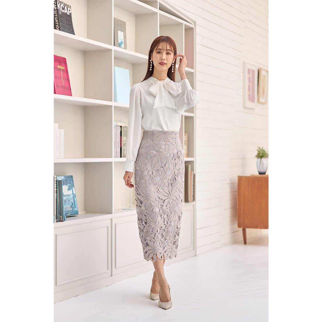 トッコクローゼット tocco closet カットワークフラワーレース刺繍