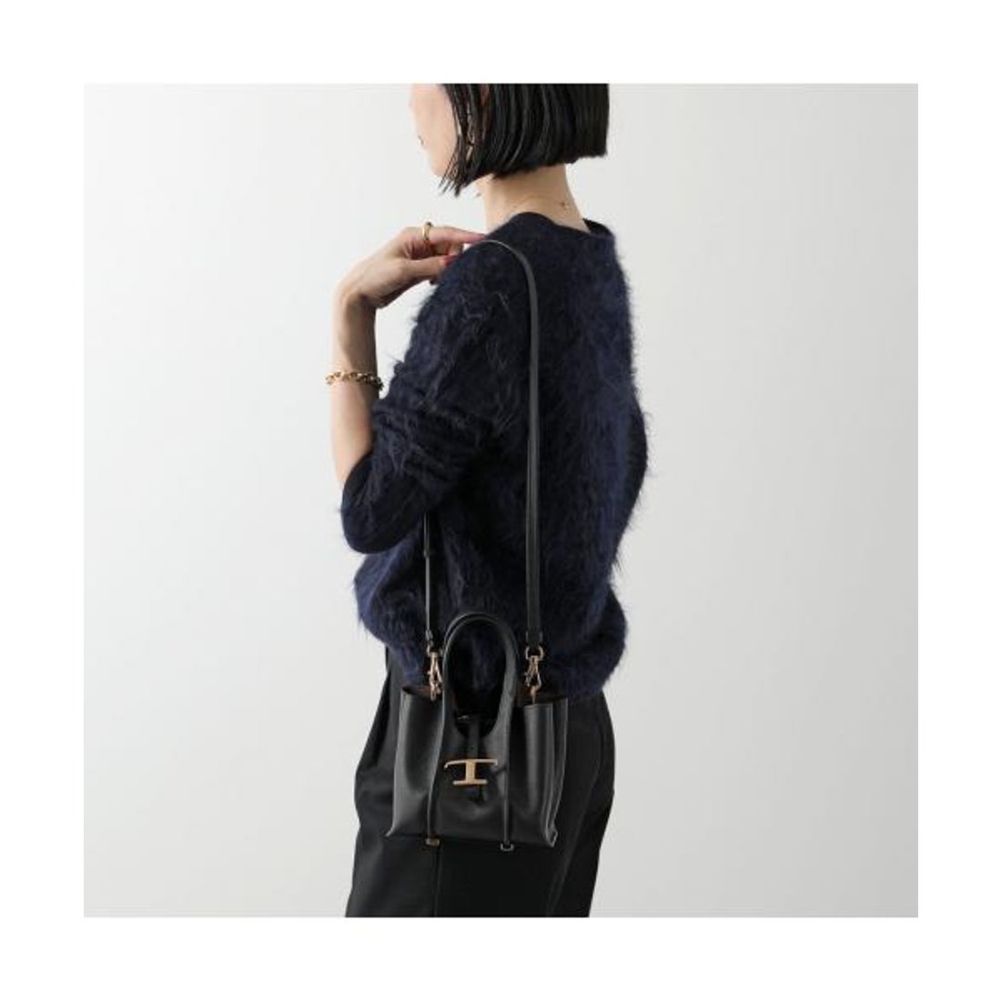 トッズ TOD'S TODS トッズ ショルダーバッグ XBWTSBA0000Q8E （S410