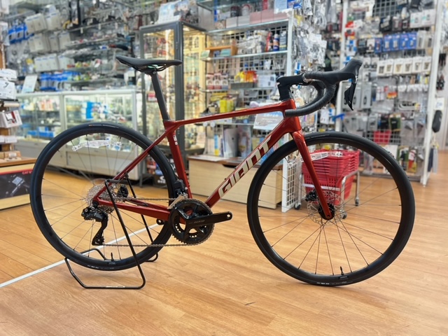 GIANT TCR Advanced 1 KOM | バイシクルセオ新松戸