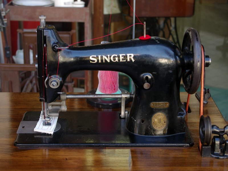 No.425 SINGER 44-72 シンガー製 上下送り 工業用足踏みミシン
