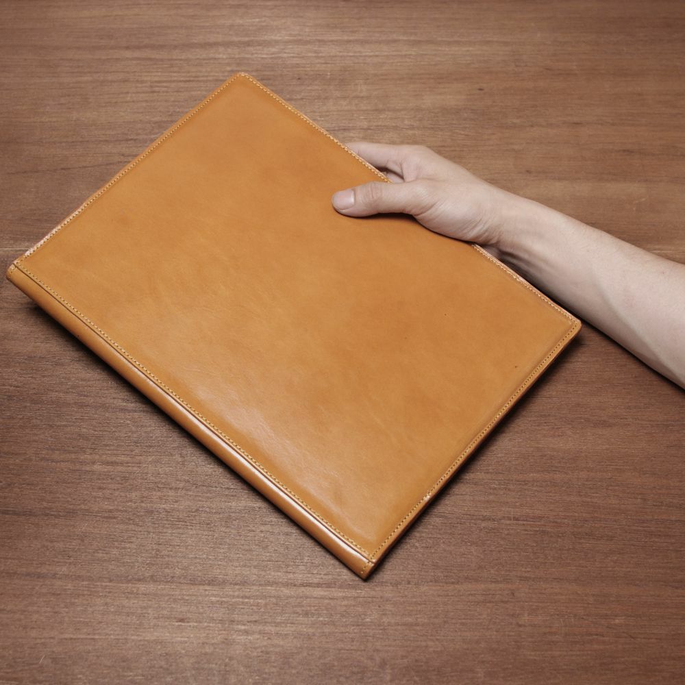 A4 レザーバインダー カウレザー キャメル（牛革）│メンズ革小物通販