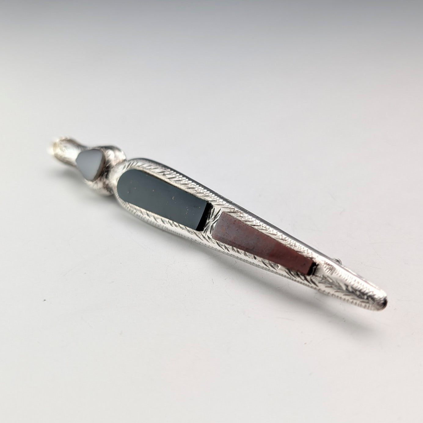 英国銀製品のホールマーク – SILVER-LUG