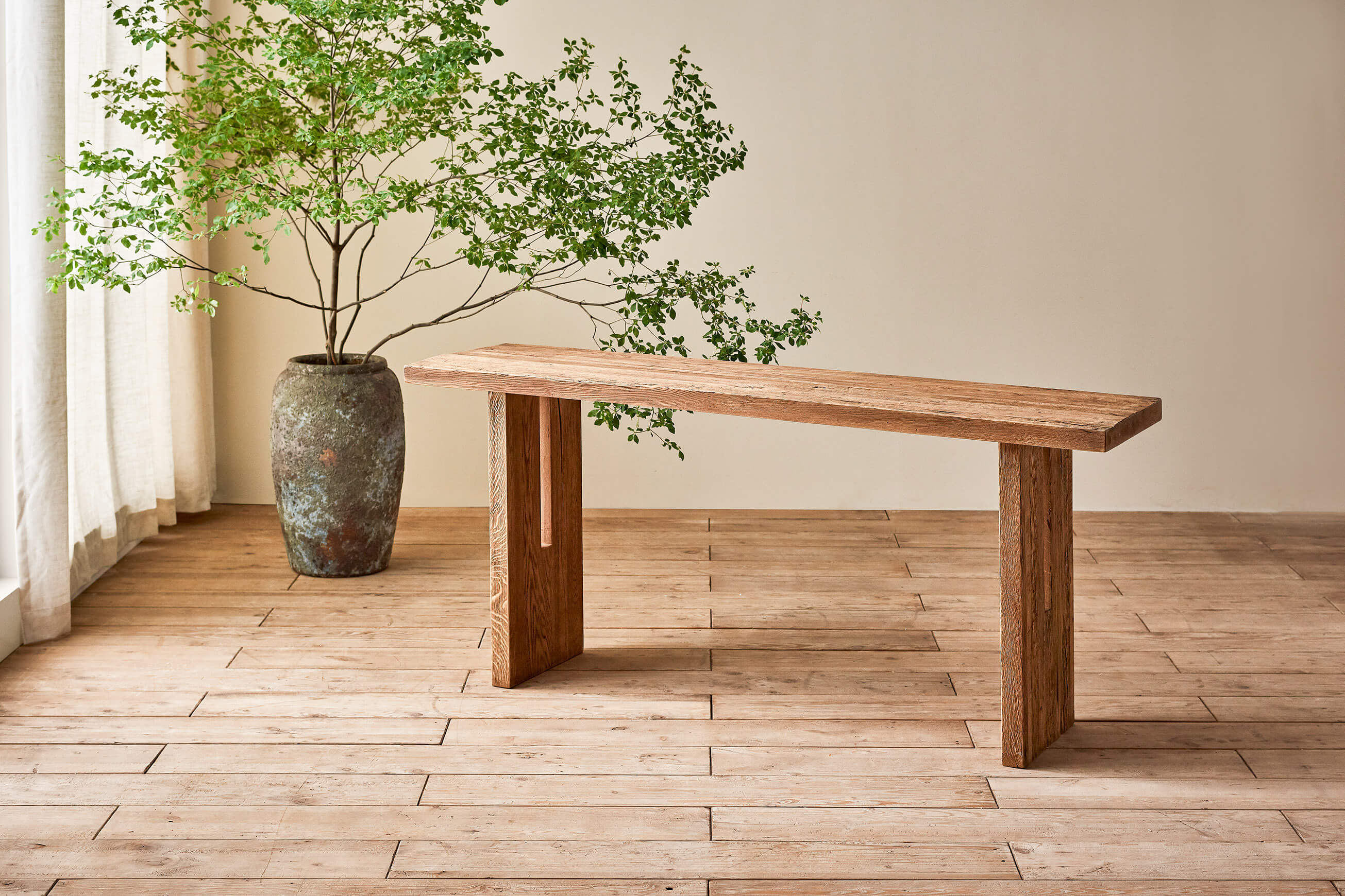 Kai Console Table – Rustic Reclaimed Oak – Sixpenny