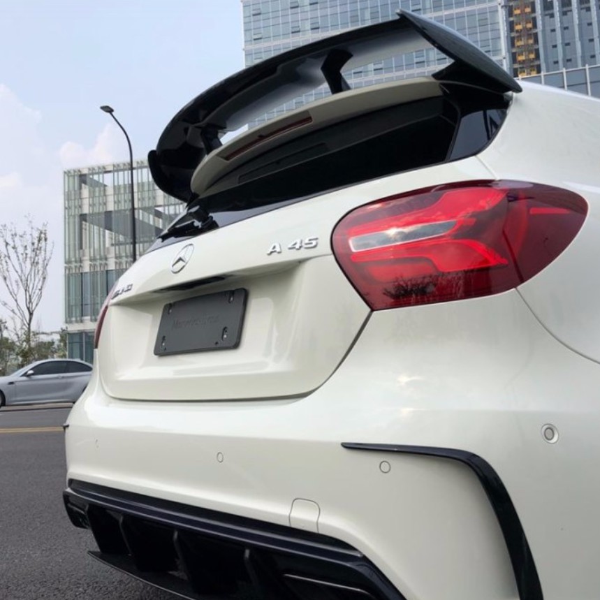 ◇メルセデス・ベンツ W176 Aクラス/A45AMG用 AMG エディション1艶黒