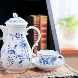 マイセン ブルーオニオン 三日月プレート 800101/00245 | ブルー