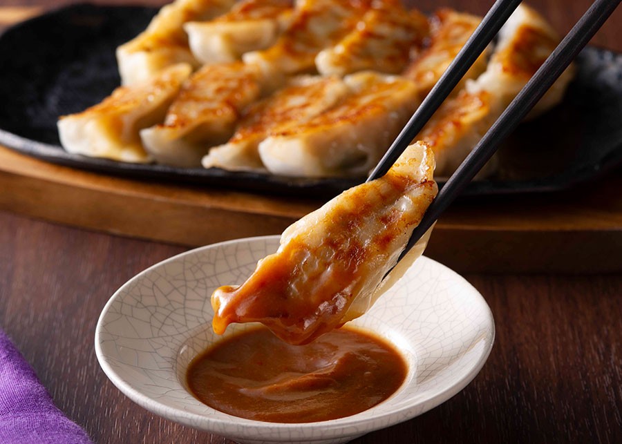 A5ランク神戸ビーフ入り！極み餃子（15個×2P）元祖ぎょうざ苑 御歳暮