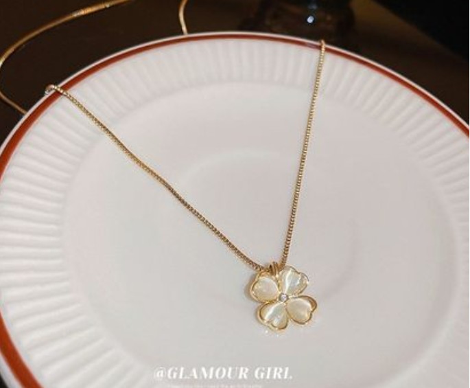 ペンダント ネックレス レディース ステンレス 四つ葉 クローバー