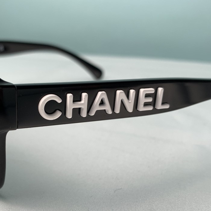 CHANEL（シャネル） 【爆買】シャネル サングラス スクエア シェイプ