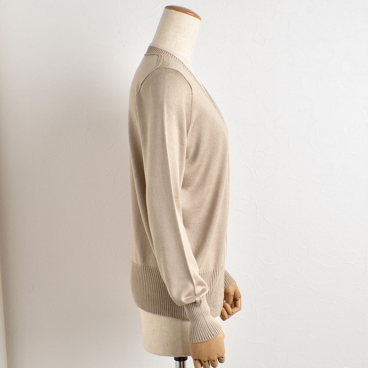 シルク100％ カーディガン 日本製 hasegawa 縫い目のないホール