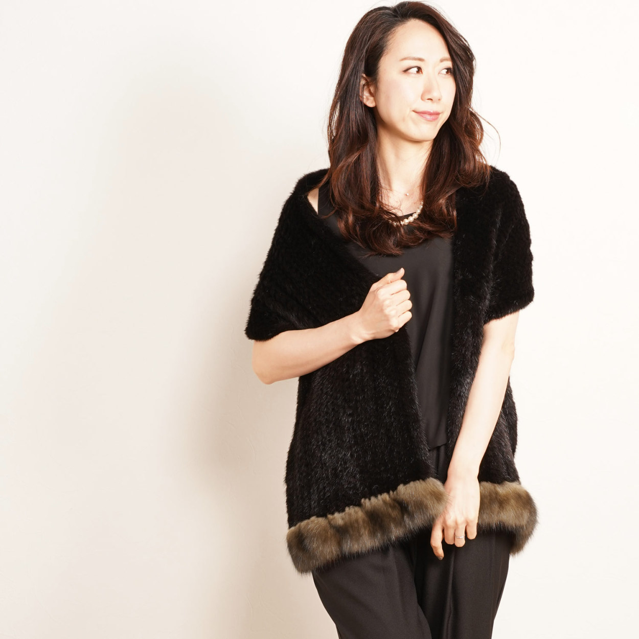 sankyo shokai（三京商会） ＜爆買＞ブラックミンク 編み込み ストール