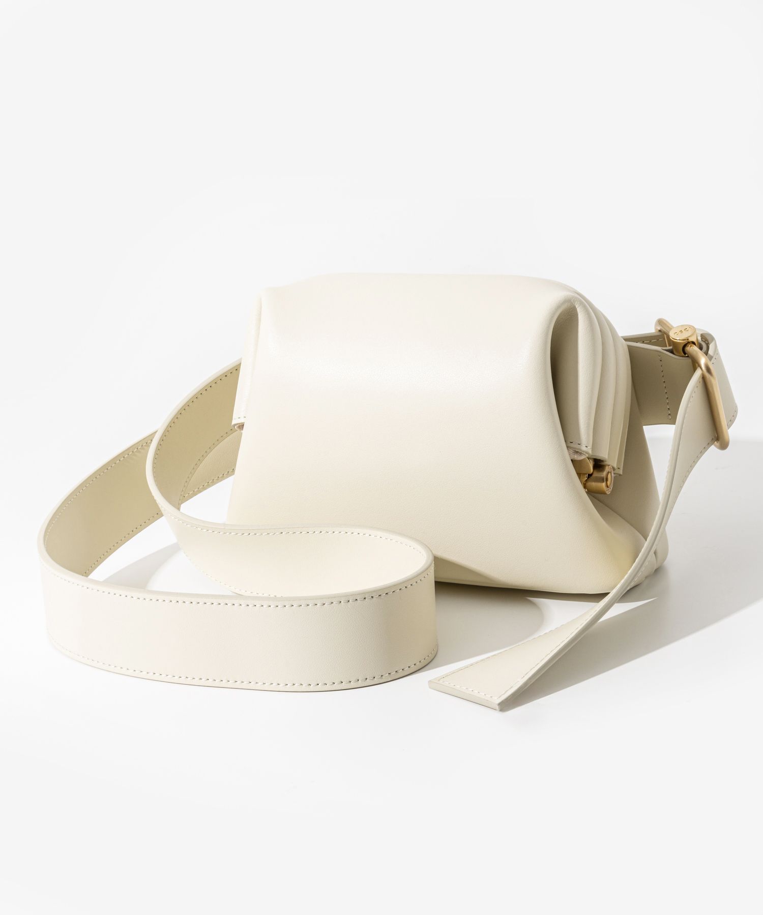 オソイ OSOI PECAN BROT ショルダーバッグ レディース バッグ レザー