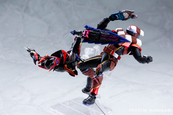 S.H.Figuarts仮面ライダービターガヴスパーキングミフォーム本日最終