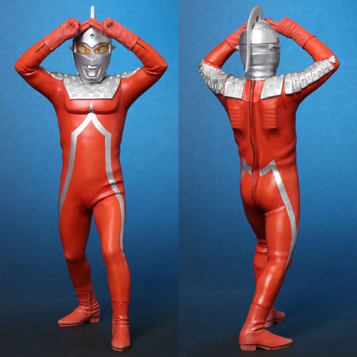 エクスプラスの［大怪獣シリーズ］に「ウルトラセブン エメリウム光線