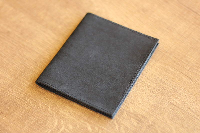 Tenuis 第4世代 究極の薄い財布