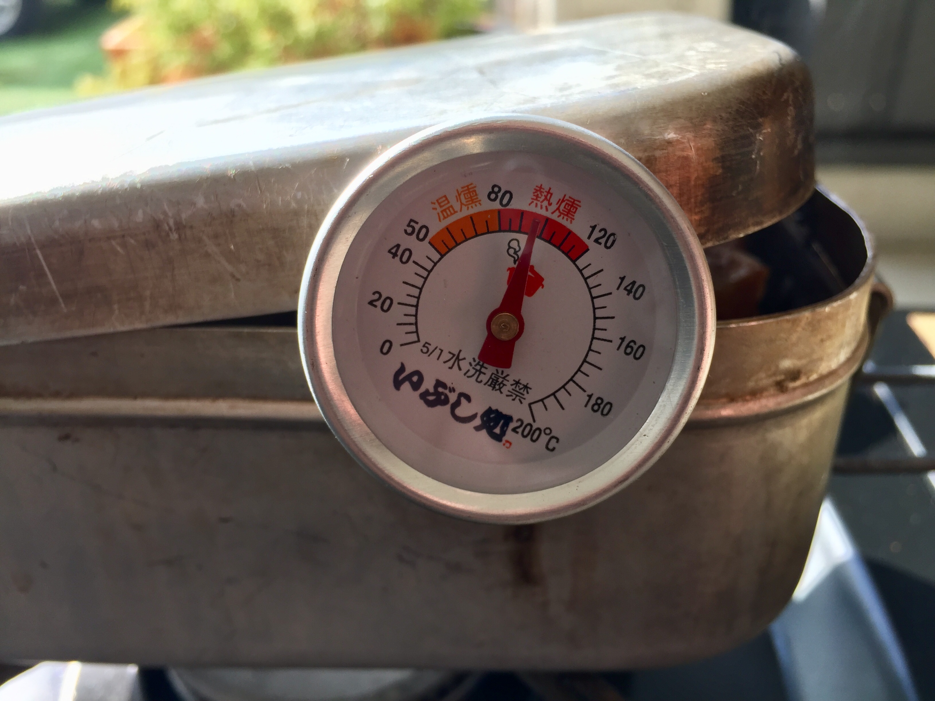 メスティン燻製」にサイエンスを！ソト（SOTO） のスモーカー用 温度計