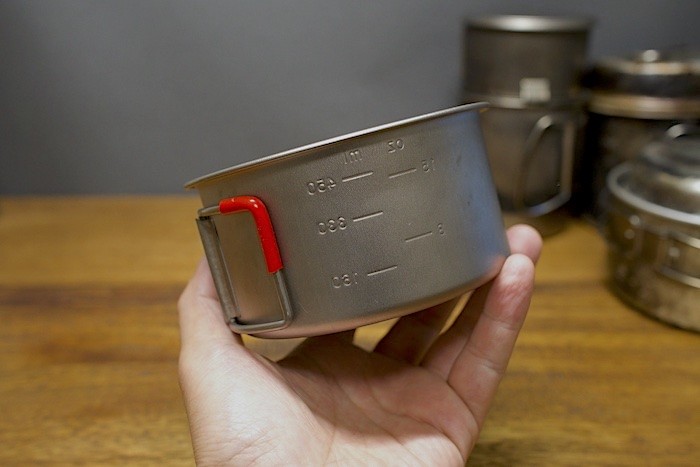 レビュー】エバニューTi 570FD Cup｜特徴・詳細なサイズ・スタッキング