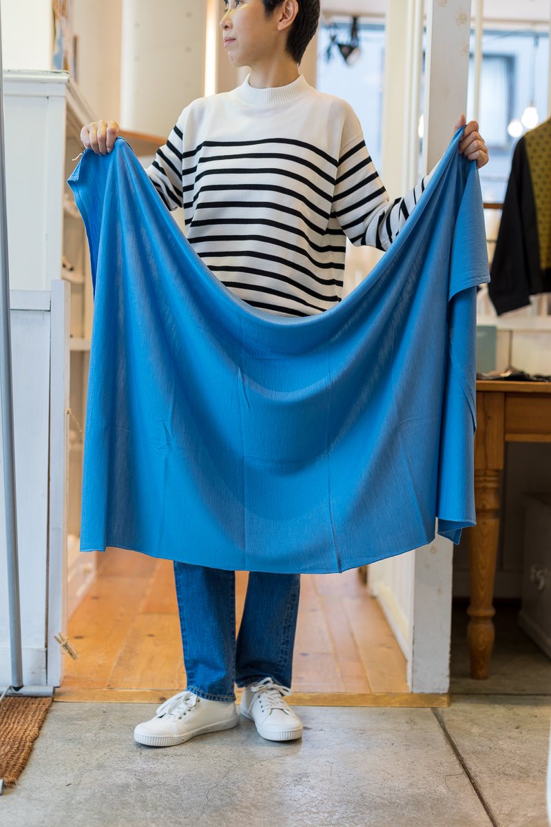 JOHN SMEDLEY ユニセックス ウール コンパクトニットストール – SUSCON